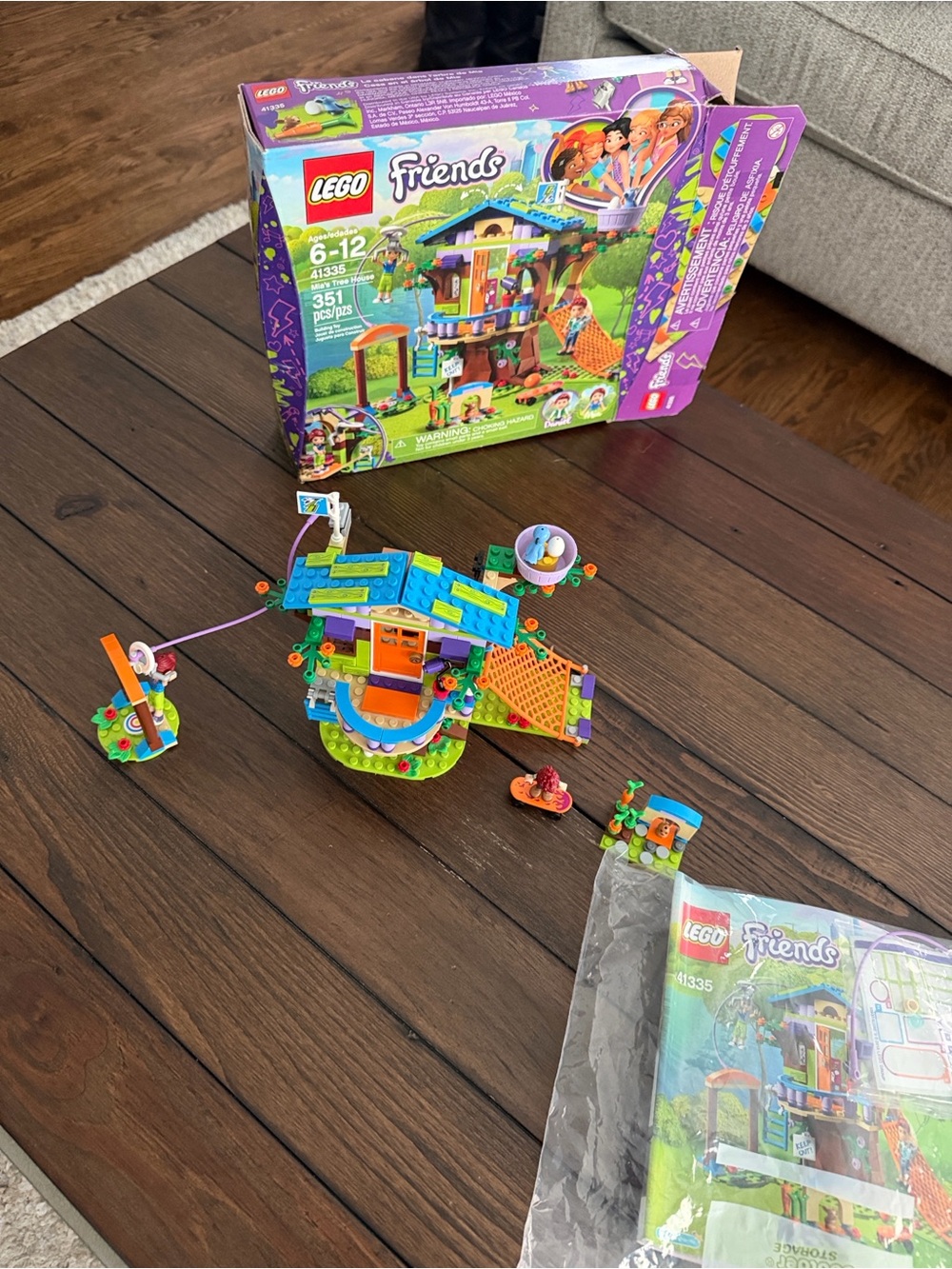 Retired LEGO Friends 41335 Mia’s Tree House Complete Set w/ Instructions